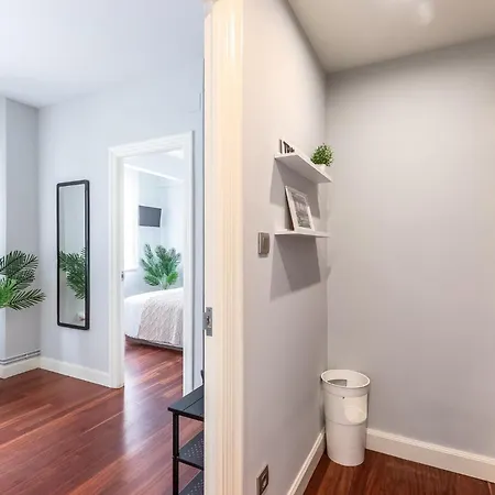 アパート Tranvia 51 ビルバオ